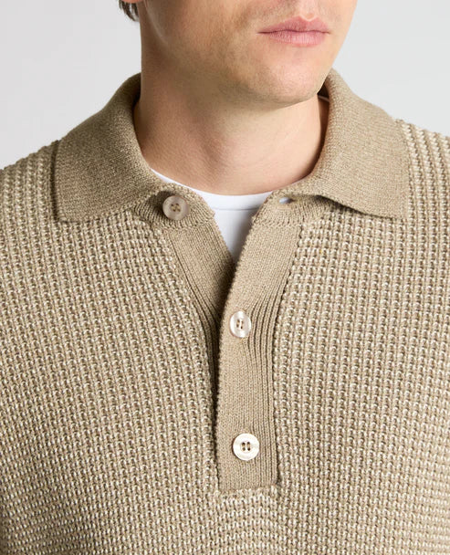 ID25575-Remus Waffle Polo Collar Chunky