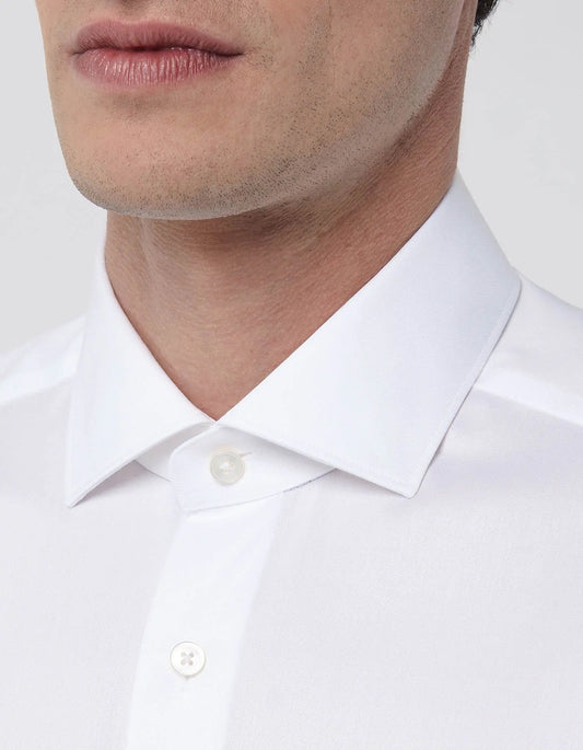 ID25246-Xacus White Tailor Fit Travel Shirt