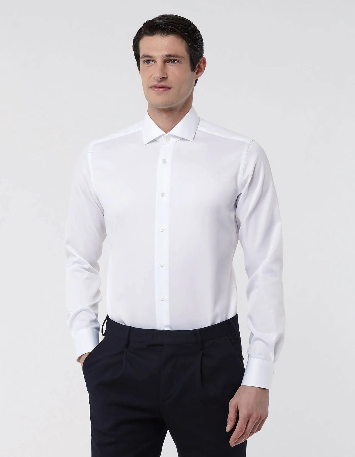 ID25246-Xacus White Tailor Fit Travel Shirt